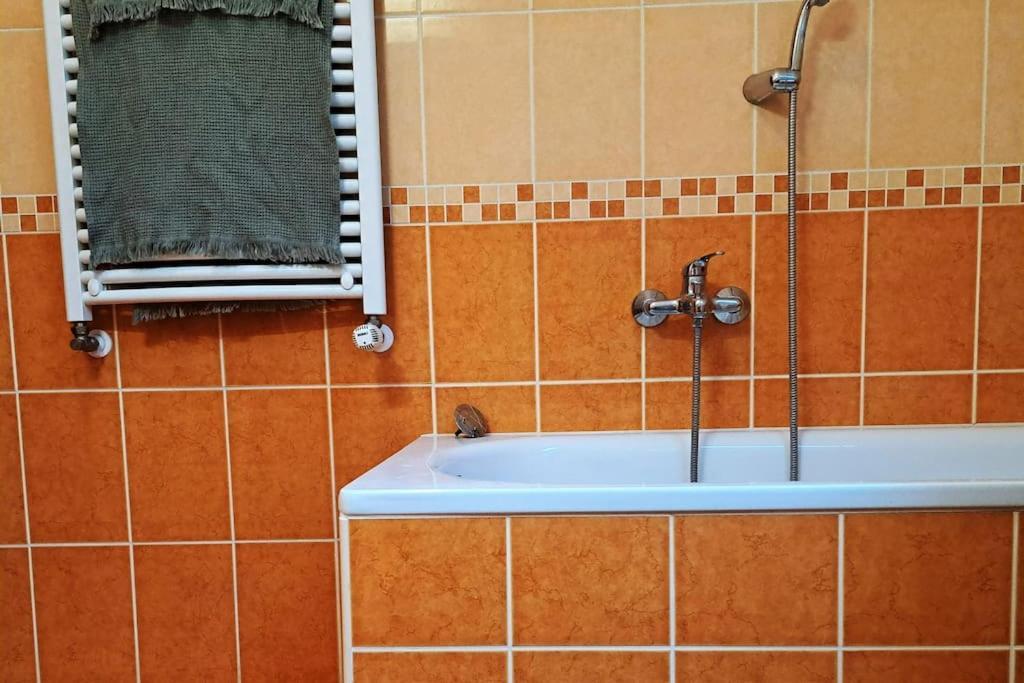 Zoeld Orom Apartman Lakas Göd Exterior foto